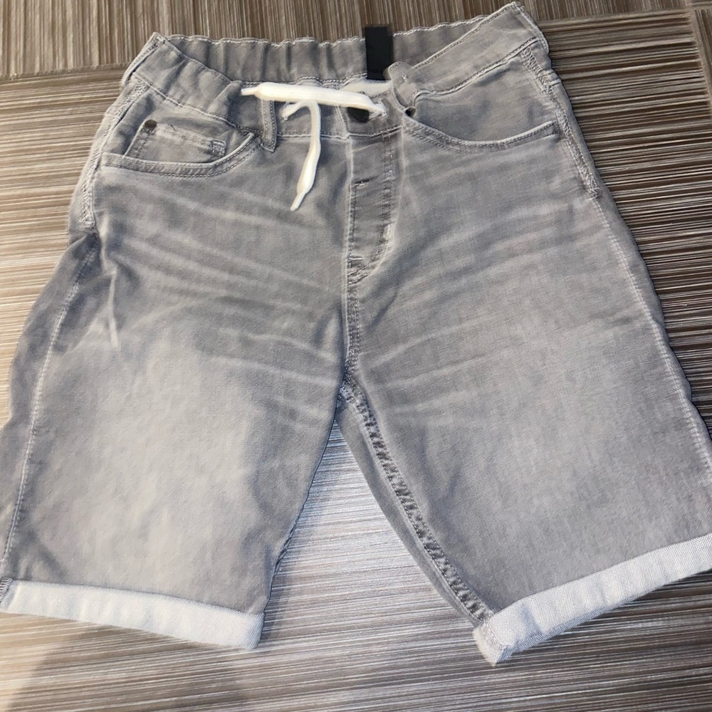 H&m shorts denim stretch size 13-14 pull on boy’s